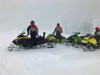 LES AVENTURIERS DE CHARLEVOIX SNOWMOBILE CLUB